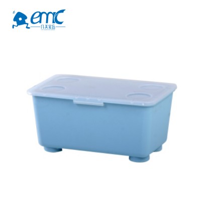 Multipurpose stackable large plastic storage bin with lock