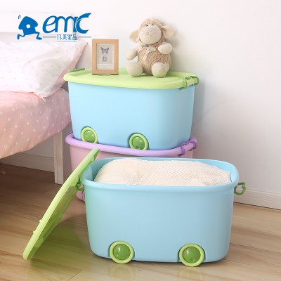 Latest design large keyway plastic children toy storage box with wheels and lid