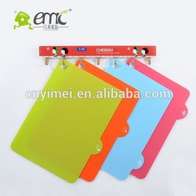 Eco-friendly healthy colorful plastic chopping board (four pieces)